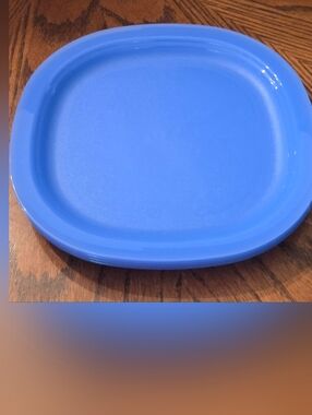 Tupperware Impressions Luncheon Plates NWT